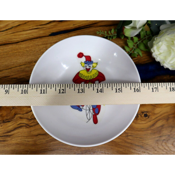 Vintage Roymac Melmac By Royalon White Clown Bowl 6" Cereal Soup Made in USA - Picture 2 of 5